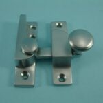 Straight Arm Fastener - Raised Round Knob - Non-Locking