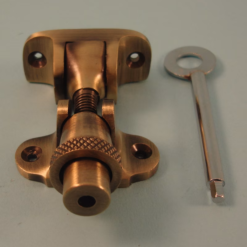 Brighton "London Type" Acorn Fastener - Locking