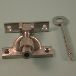 Brighton Fastener Small - Locking