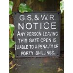 Sign (Gate Open)