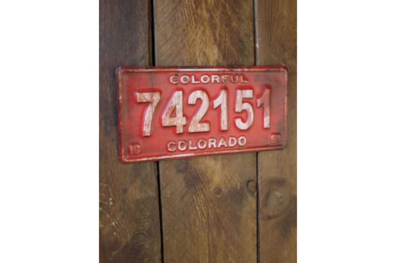 3285 3