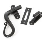 Locking Shepherd's Crook Fastener