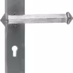 Tudor Lever Lock Set