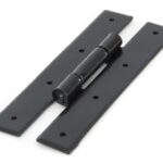 7" H Hinge