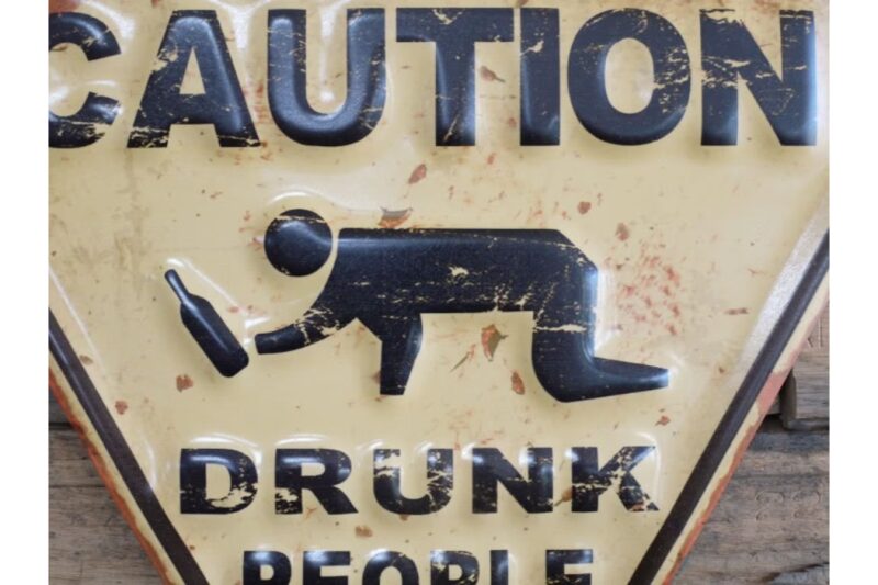 5649 3