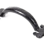 Fleur de Lys Pull Handle