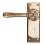 Newbury Lever Lock Set