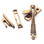 Reeded Fastener - Locking