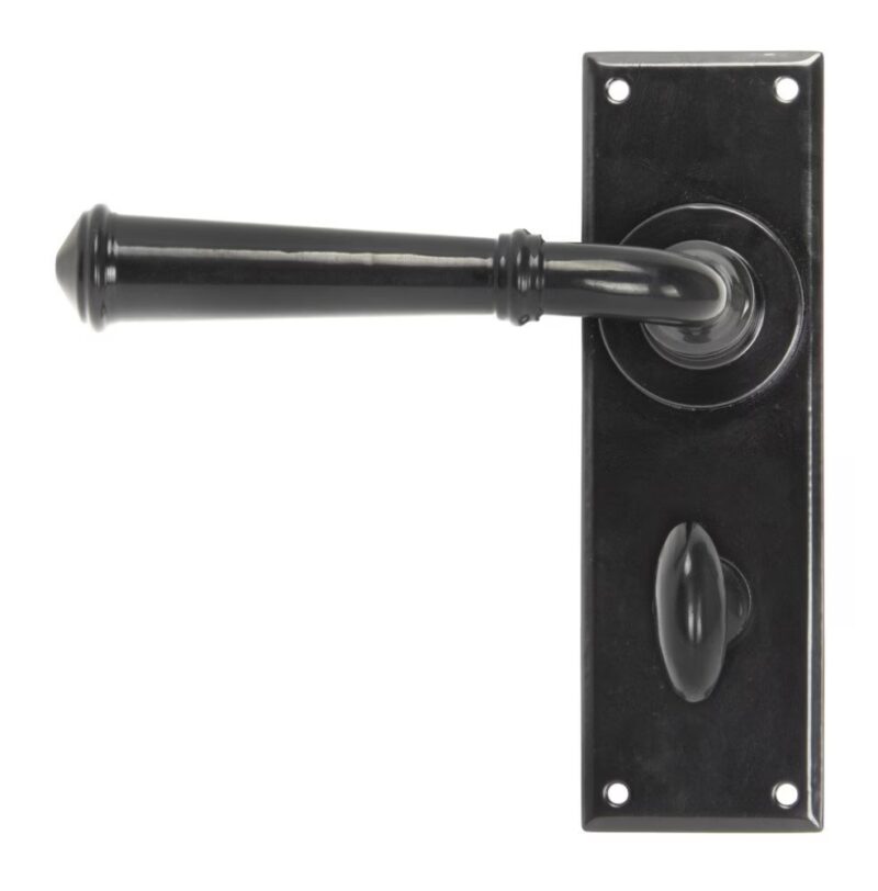 Regency Lever Bathroom Set