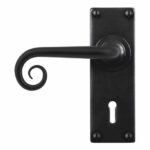 Curl - Lock/Keyhole Lever