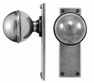 Beamish Door Knob On Latch/Passage