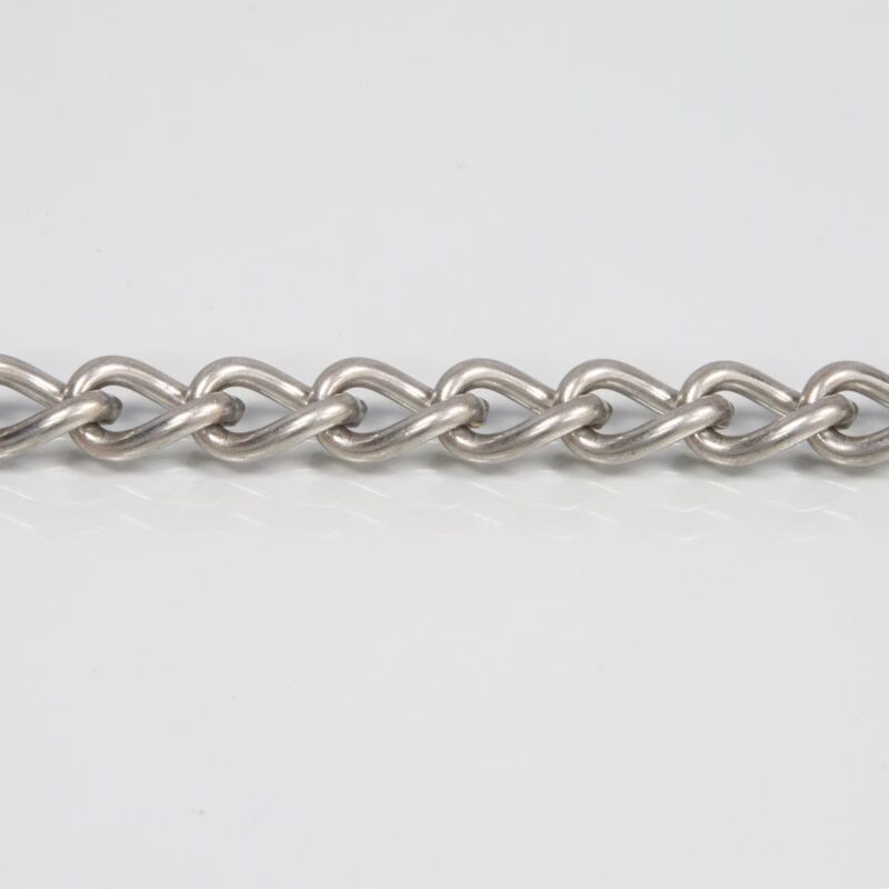 Twist Link Chain