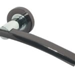 Modena Lever on Rose