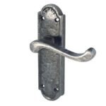 Turnberry Lever on Plate